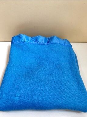 Vintage Kenwood Blue Pure Virgin Wool Blanket 66 in x 72 in
